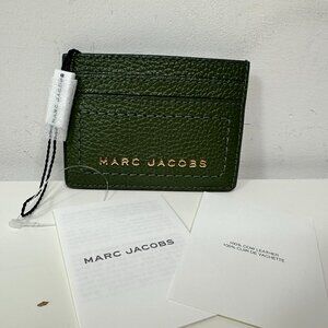 New Marc Jacobs Green Pebble Leather Card Holder NWOT